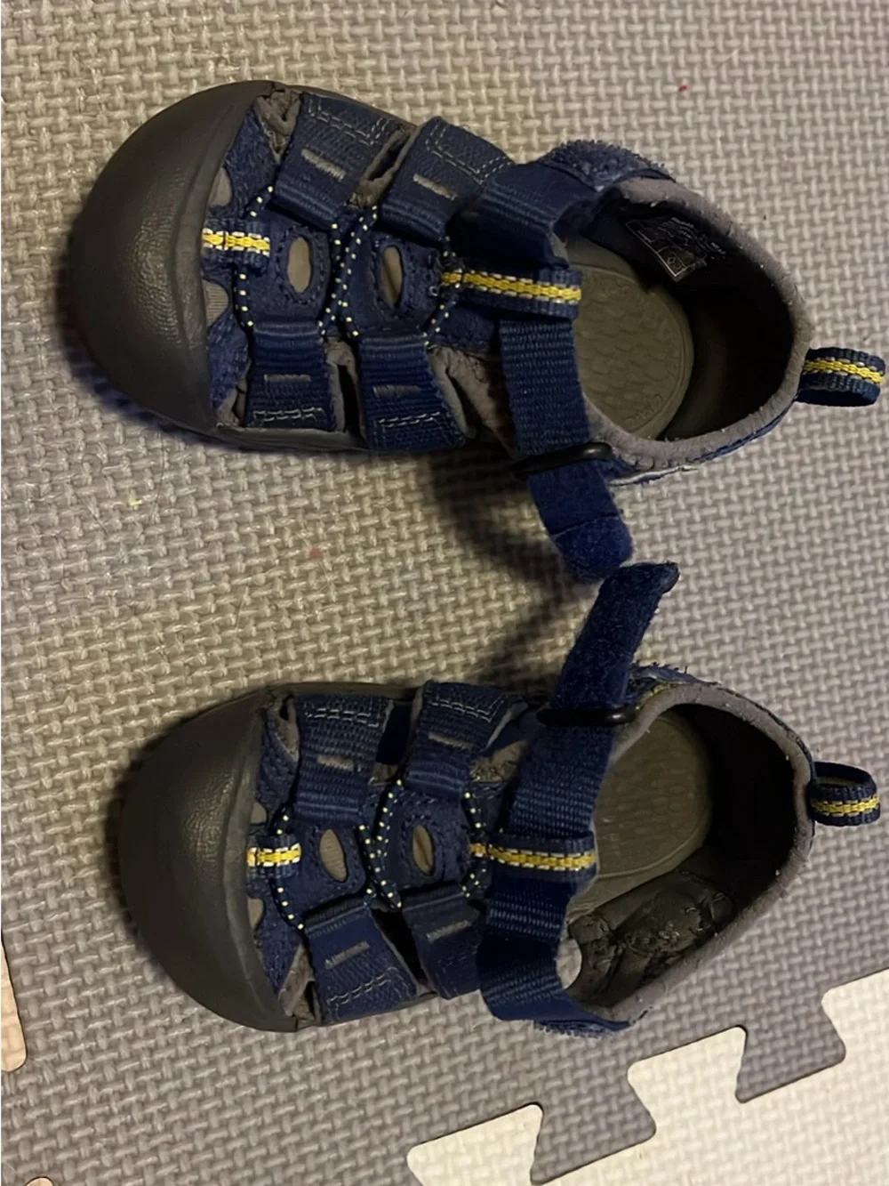 Kids Keen Navy Blue Closed-Toe Adventure Sandals